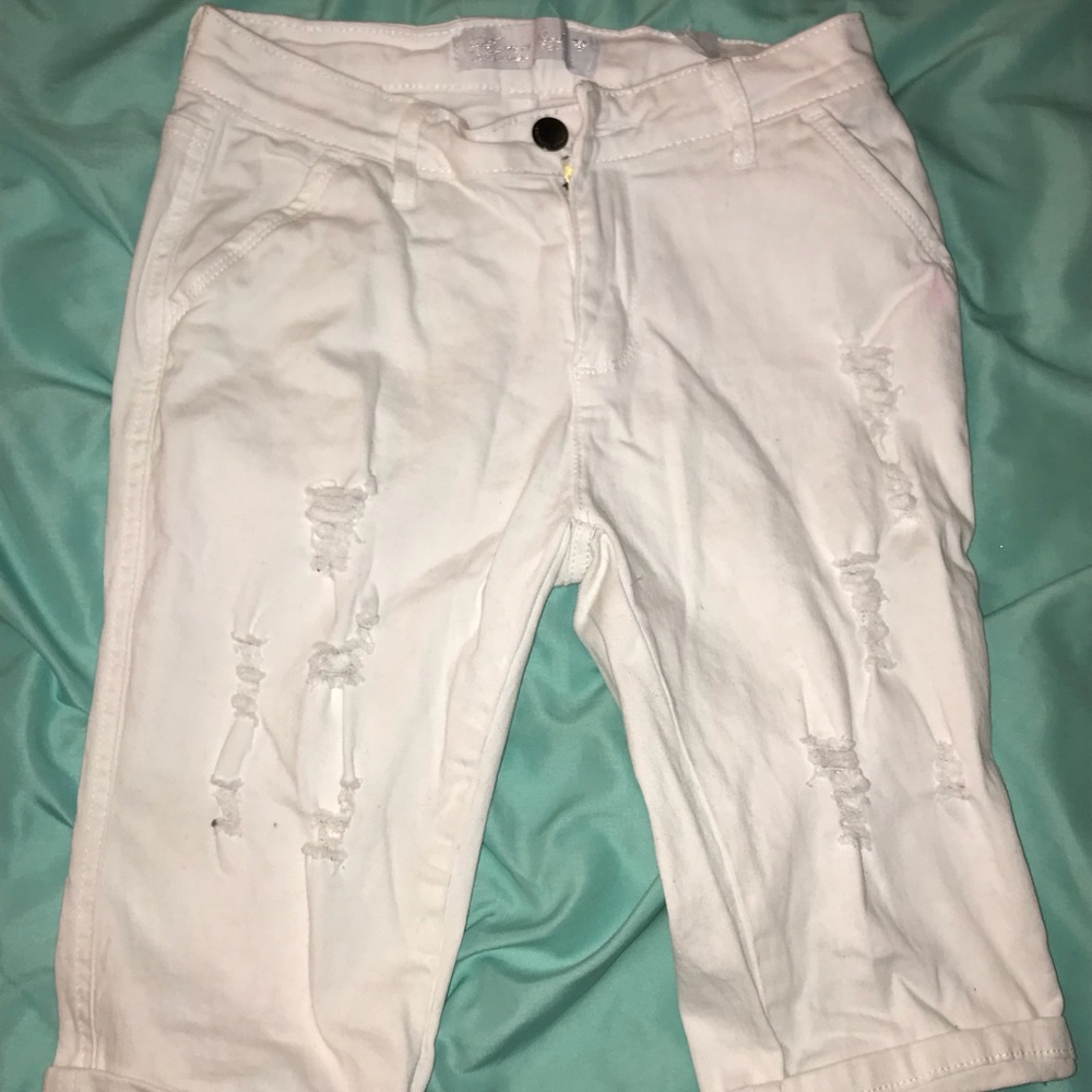 White Distressed Shorts Size 3